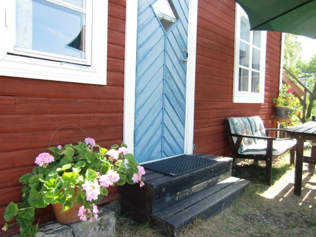 Vandrarhemmet Tallbacka/Aengelsberg Hostel Angelsberg Exterior foto